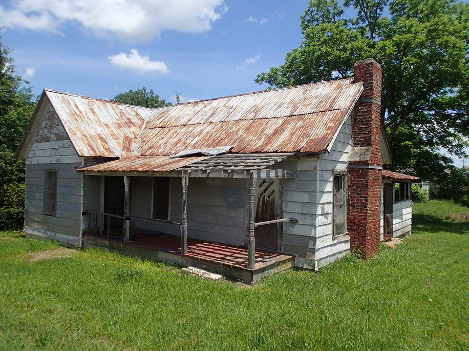 Abandoned House in Hiram