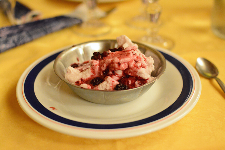 Dessert; ice cream; Rome Dessert; ice cream; Rome