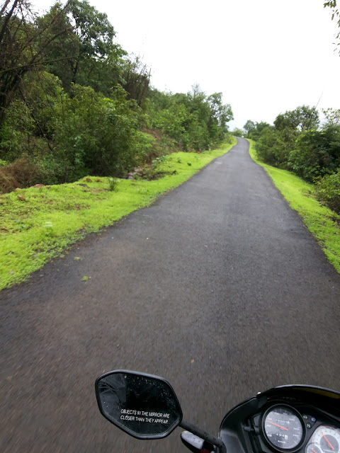 A bike ride to Aamby valley and Mulshi Dam