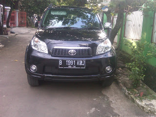 Pengiriman Toyota rush B 1991 KOJ Jakarta - Jayapura 24 Jt Via Container