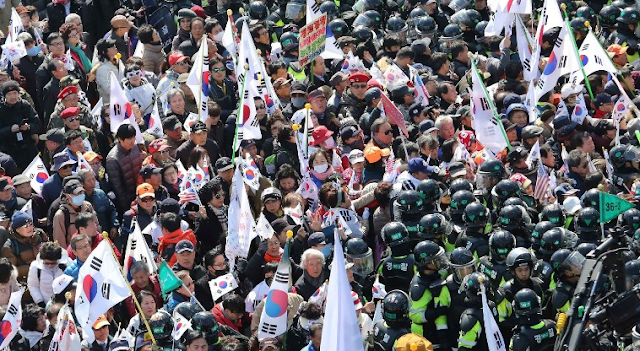 Presiden Korea Selatan di Impeachment Presiden Korea Selatan di Impeachment