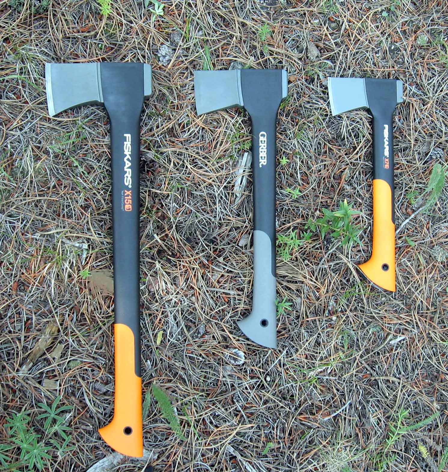 Rocky Mountain Bushcraft Battle of the Compact Bushcraft Axes!