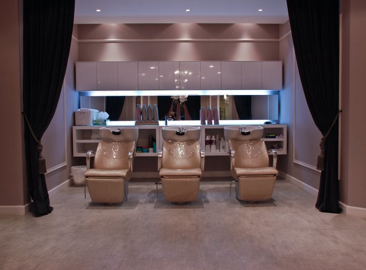 elan TOP FOUR PICKS OF THE BEST SALONS IN THE MIDDLE EAST! These salons sell and use the latest