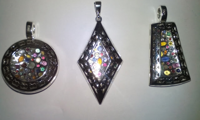 Tourist handmade pendants with sapphire gems