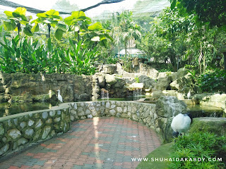 Jalan-Jalan ke Bird Park Kuala Lumpur Jalan-Jalan ke Bird Park Kuala Lumpur