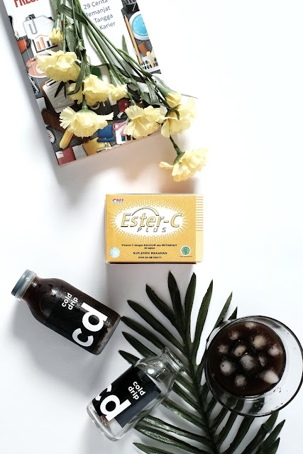 agar perjalanan liburan menyenangkan konsumsi suplemen vitamin c