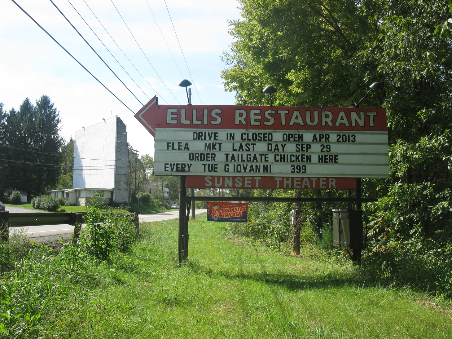 Eccentric Roadside Home movies the Sunset DriveIn of Shinnston, West
