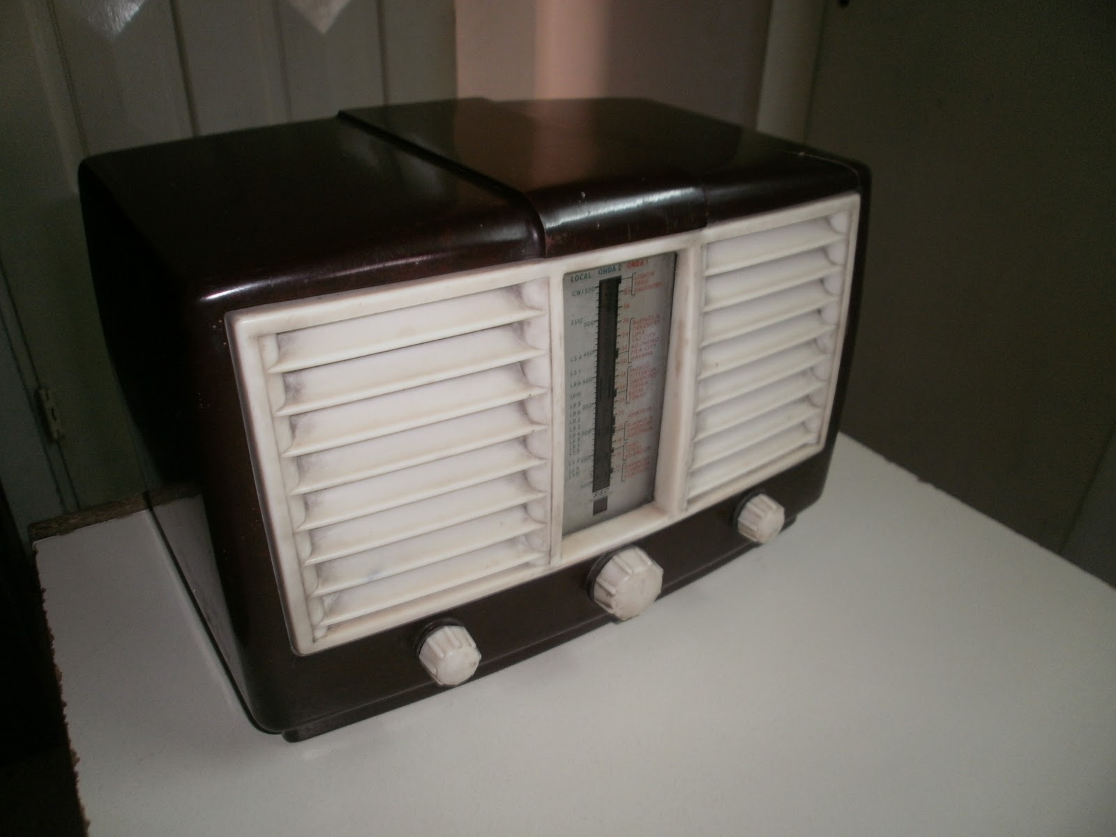 Marcenaro Antiguedades Radios Antiguas