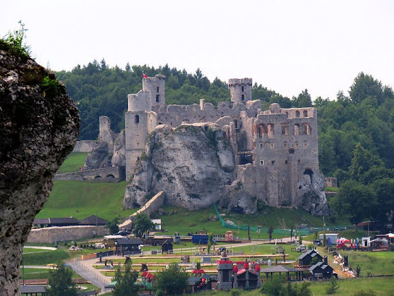 Zamek Ogrodzieniec zamek
