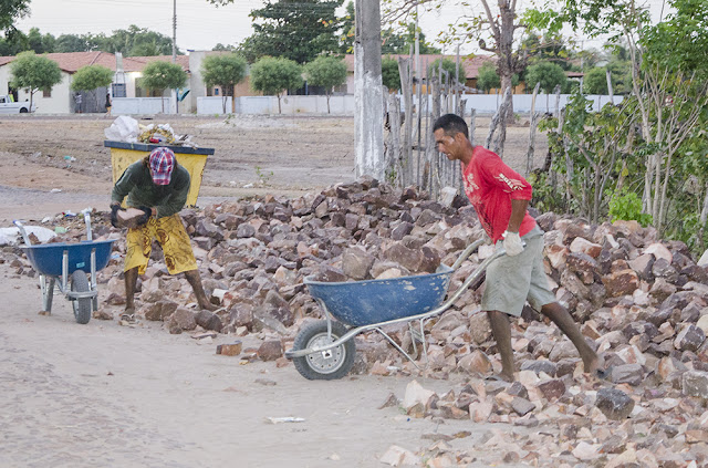 Cemitério de Cocal recebe calçamento para o Dia dos Finados - Imagem 5