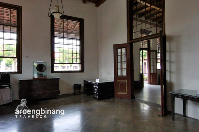 ruang utama gedung arsip nasional jakarta