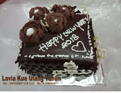 Terima pesanan kue tart custom untuk parcel Terima pesanan kue tart custom untuk parcel