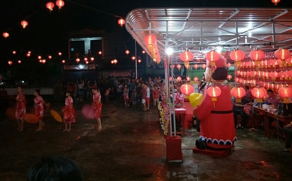 Sambut Tahun Baru Imlek 2569 Sekadau Meriah Dengan Tari dan Karaoke Bersama Sambut Tahun Baru Imlek 2569 Sekadau Meriah Dengan Tari dan Karaoke Bersama