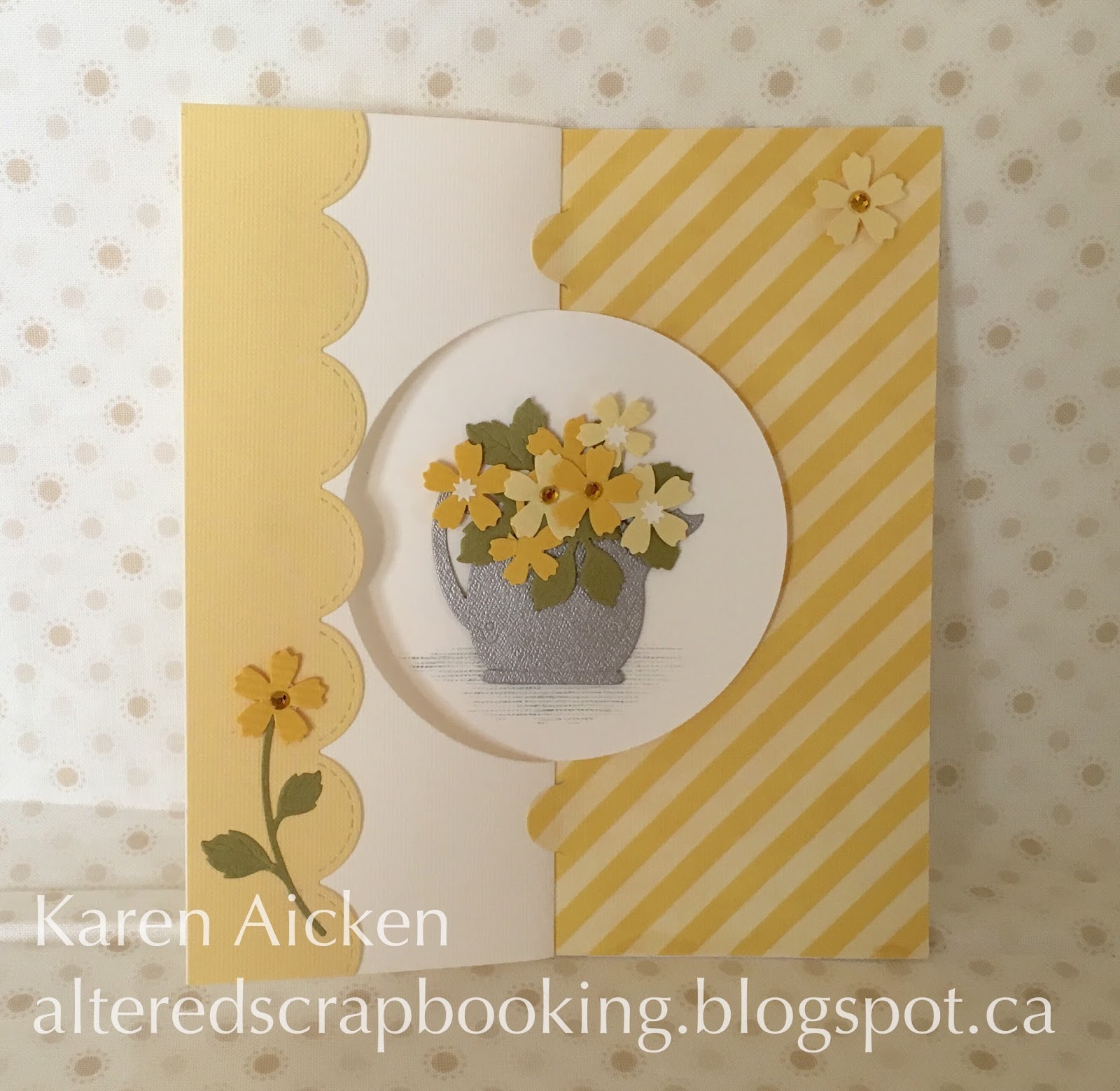 Altered Scrapbooking: Four Yellow Flip Cards