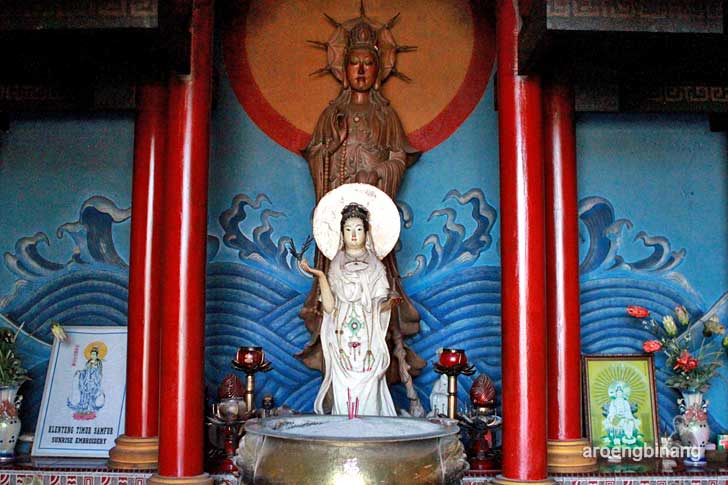 kelenteng dewi kwan im sampur pangkalpinang