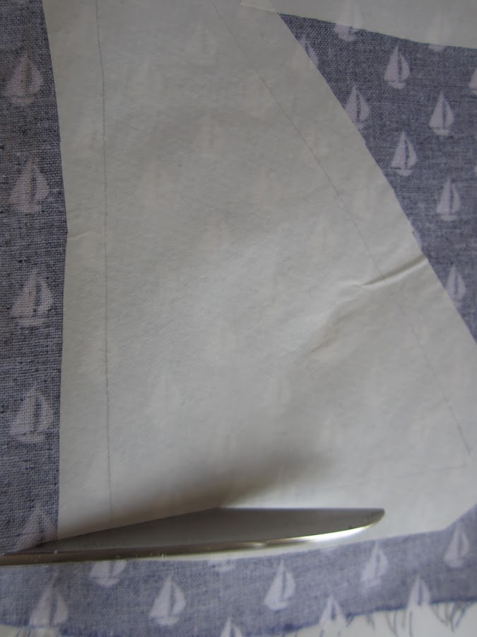 mis nancys, mis peques y yo, tutorial aplique camiseta velas tela cortar