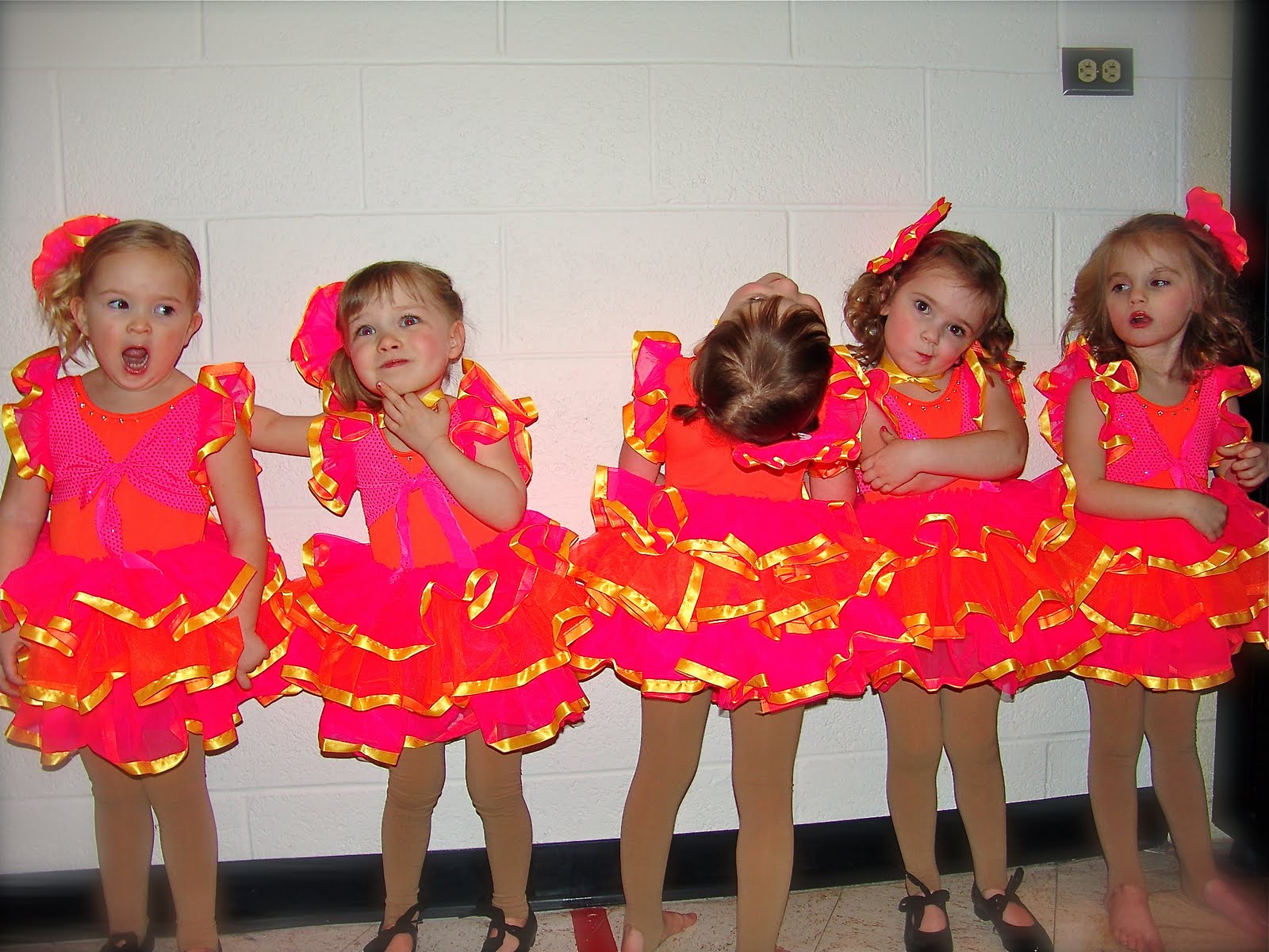 ELLINGSON DaNcE ReCiTaL