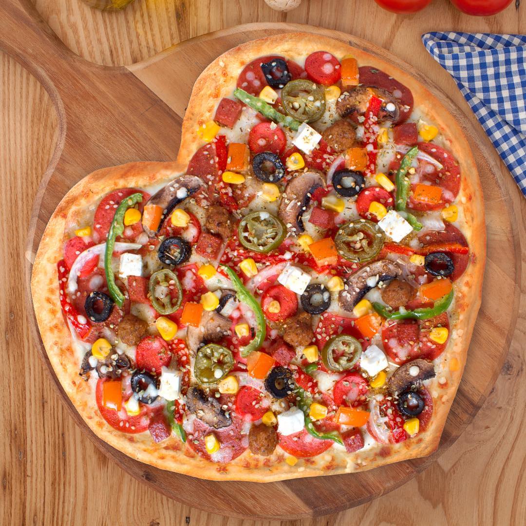 AKŞAMA DOMİNOS VAR&hellip; AHU DEMiRLi