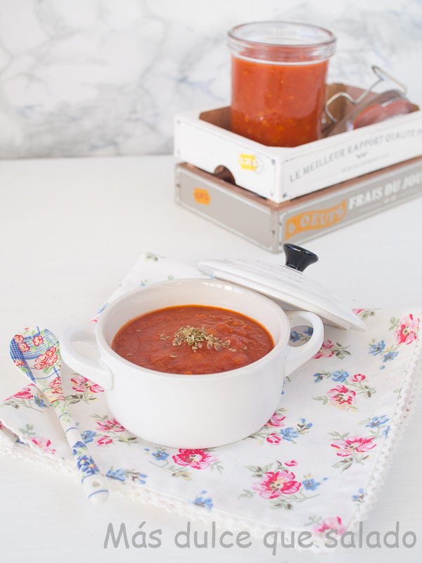 Más dulce que salado Salsa de tomate en olla express