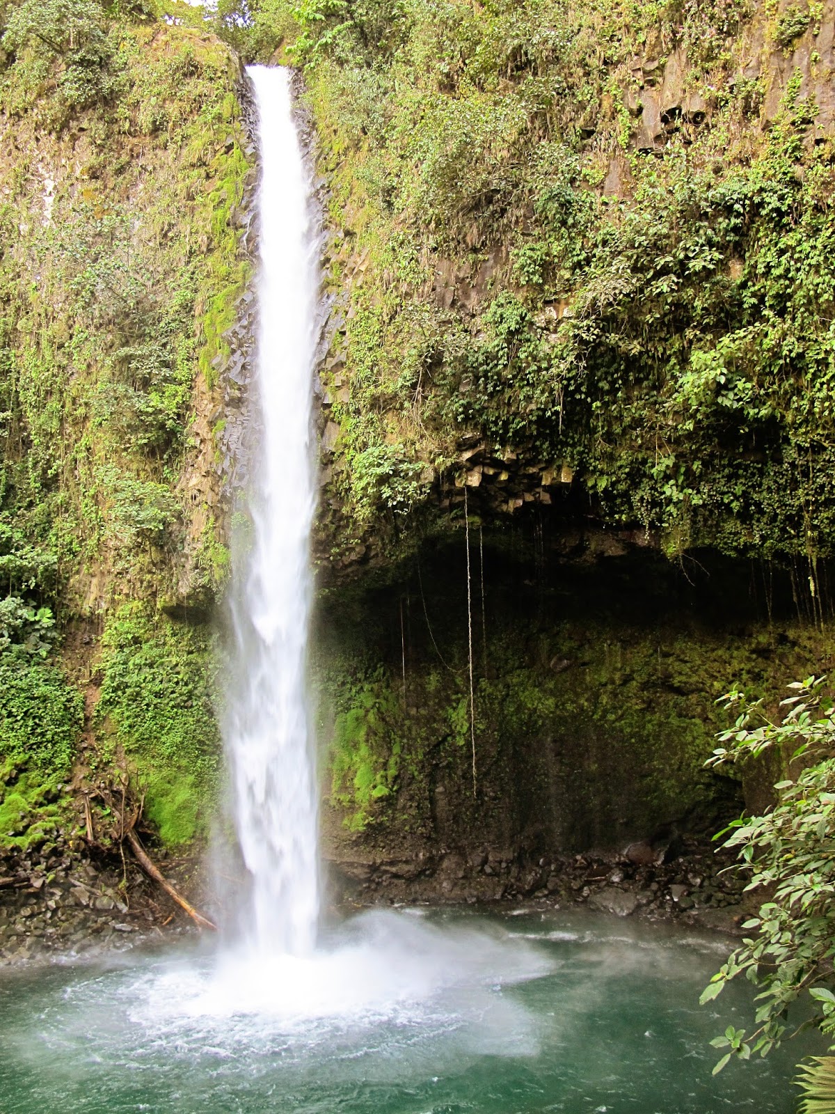 La Fortuna Waterfalls Christine Loves to Travel