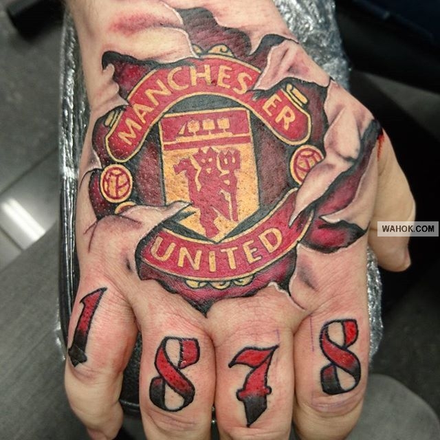 Gambar Tattoo 3D Logo Sepak Bola Dan Soccer Football Amerika Serta Club Gambar Tato Keren Simpel, Tato Terbaru Di bagian Vital,Tato tulisan keren di tangan, tato terbaik dunia paling popular, tato batik barong, tato didada cewek, tato cewek seksi, tato jepang, cina, india, gambar tattoo malaikat