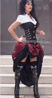 why are there so many corsets in steampunk fashion costumes