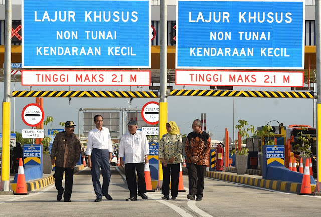 Tol Merak – Banyuwangi Tersambung di 2019, Presiden Jokowi: Akan Ada ‘Jalan Daendels’ Baru