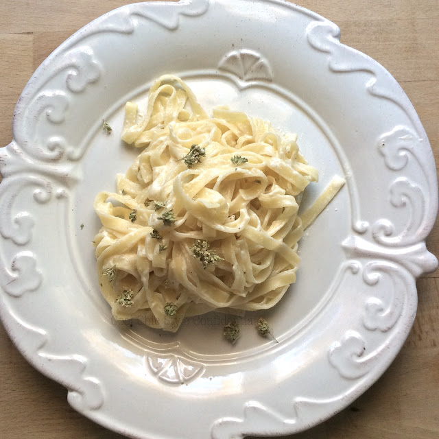 Comfort Foods Fettuccine with White Truffle Oil | Cool Chic Style Confidential