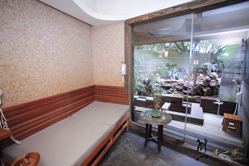 舊金山總督溫泉會館