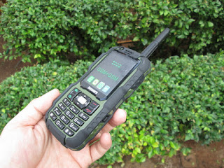 Hape Outdoor Discovery A12 New Walkie Talkie UHF Dual SIM