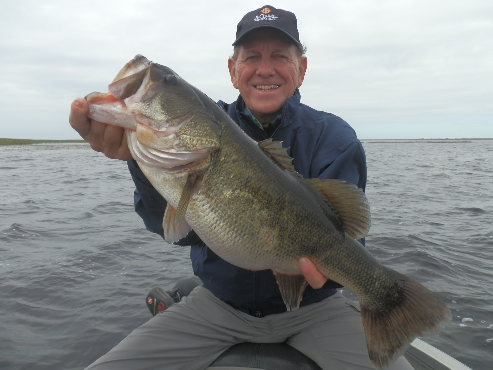 Okeechobee Fishing Report Lake Okeechobee Bass Fishing Fishing Guides