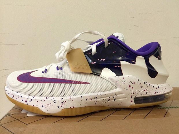 Nike KD 8 PBJ Peanut Butter Jelly Sneaker Bar Detroit