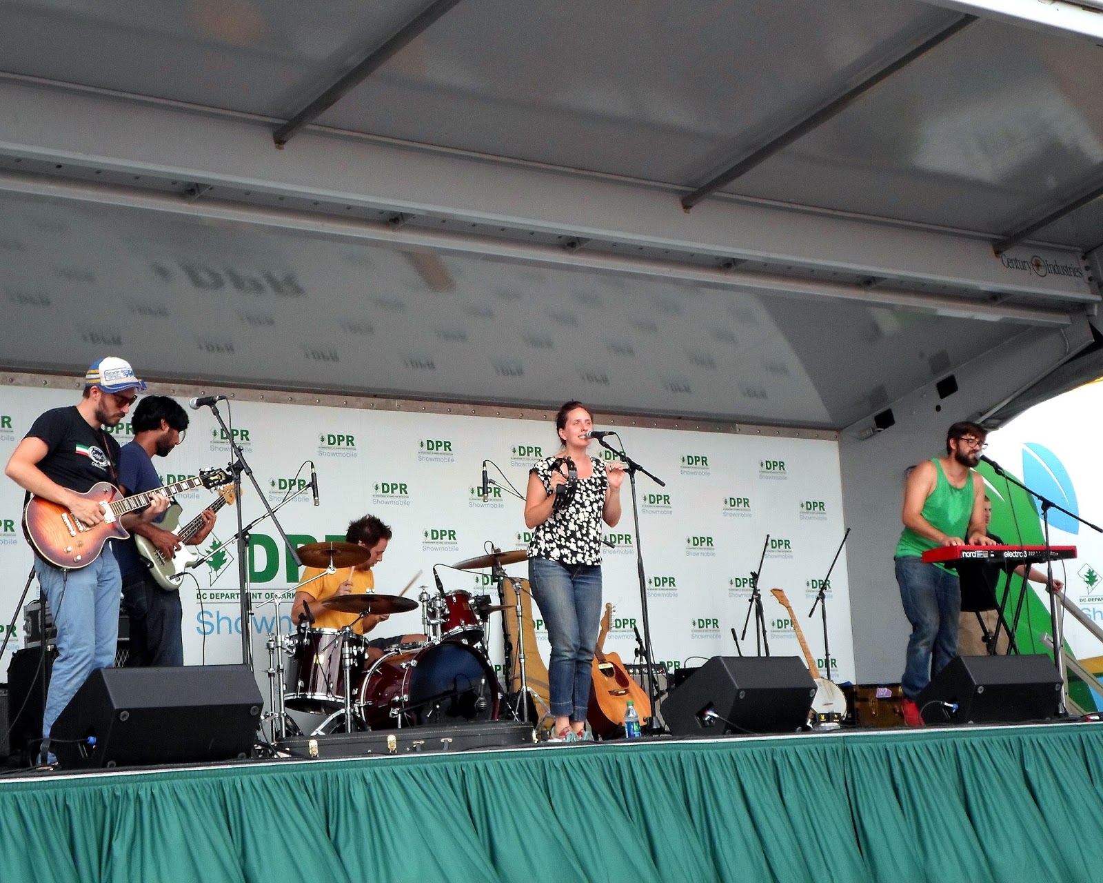 The 42: Adams Morgan Day 2013: A Photo Essay