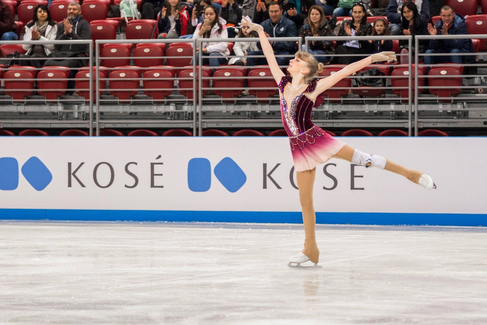 Kanada Grabna Zlatoto V Otbornoto Sstezanie Po Figurno Przalyane Topsport Bg
