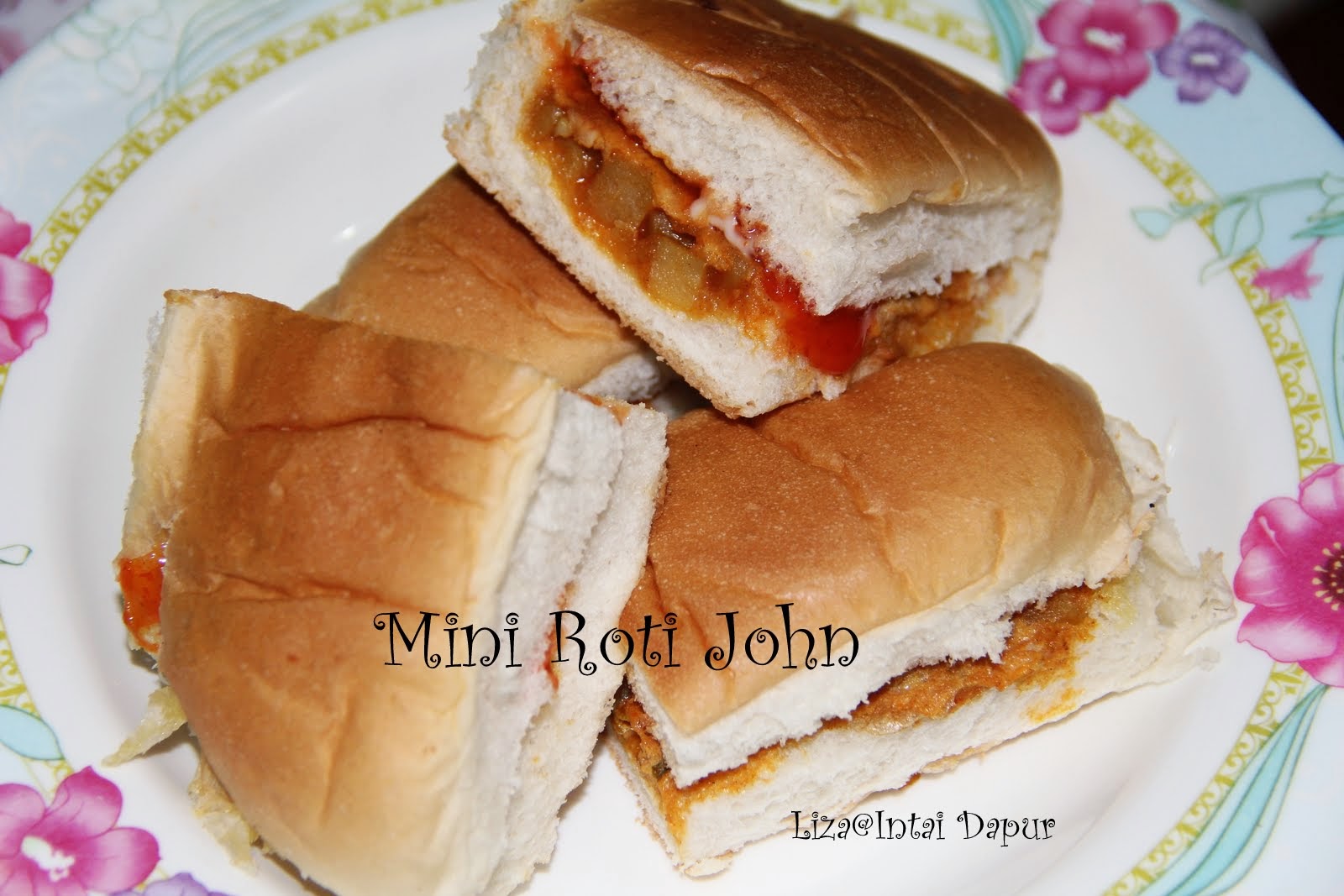 INTAI DAPUR: Mini Roti John