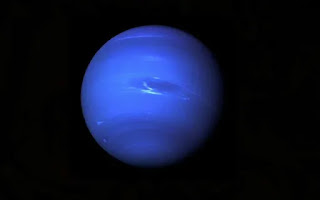 Neptune Planet Facts in Hindi