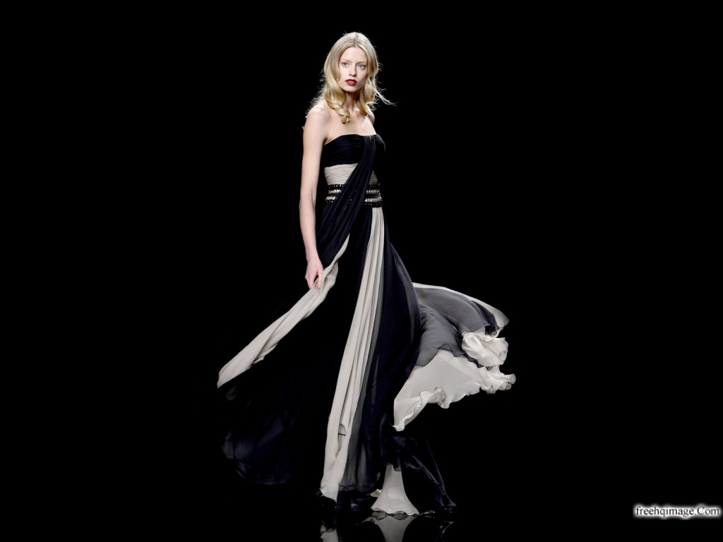 Fashion & Beauty Tips Fashion Dresses New Trend 2011