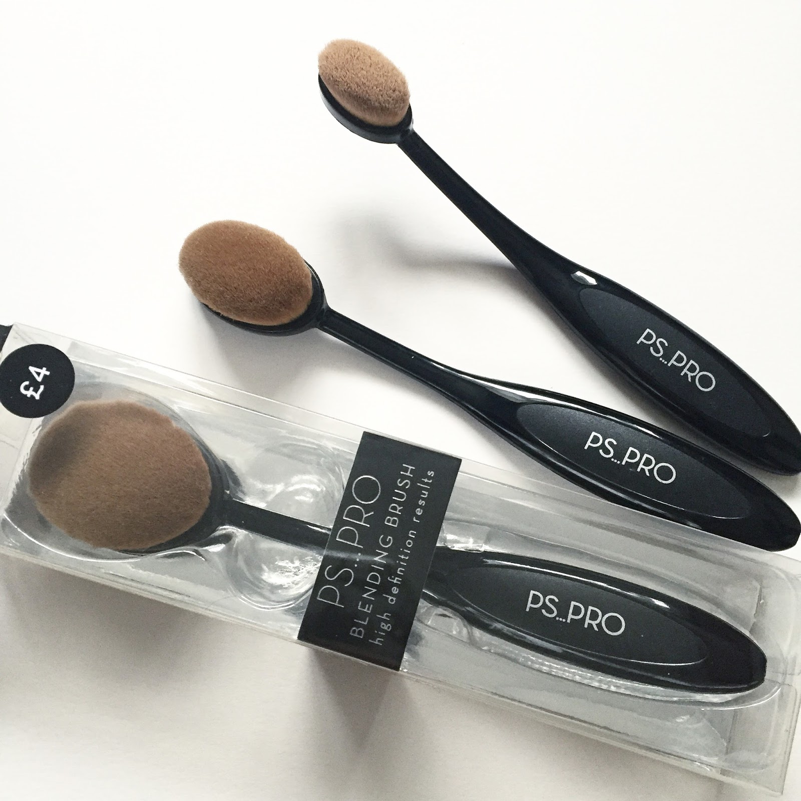 Primark PS Pro Oval Brushes Review Miss Violet Star