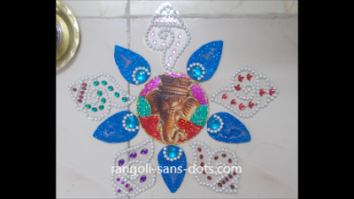 CD rangoli designs for Navratri Diwali craft | Kolam by Sudha Balaji