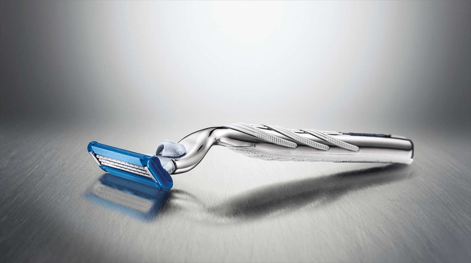 Gillette guard бритва. бритва gillette fusion proglide. бритва 4s cc1869. можно ли дарить на новый год бритву.