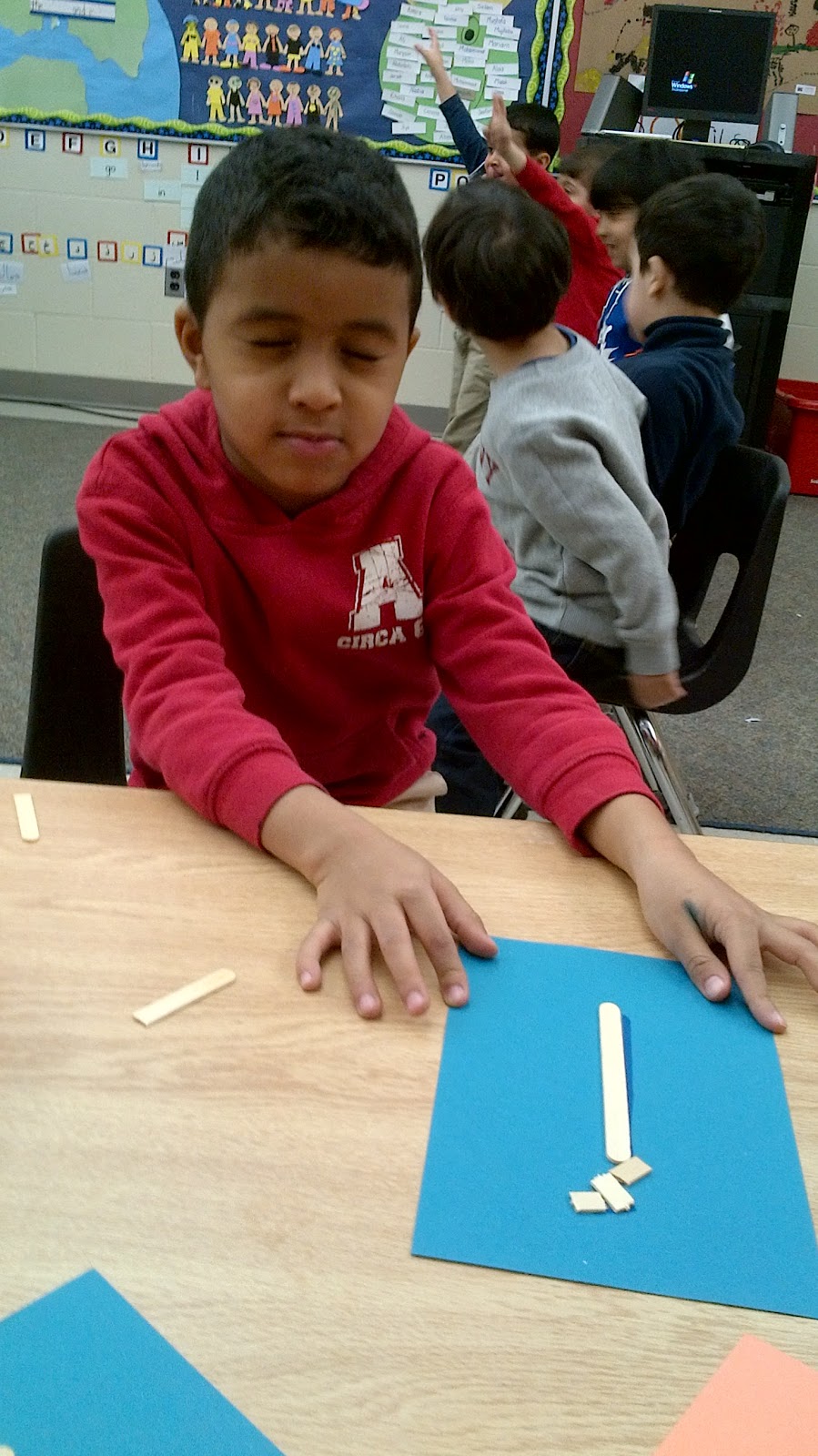 Mrs. Diab/Badour Kindergarten What else can you make with popsicle