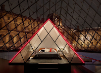 Vinci gratis una notte al Louvre e dormi sotto la Piramide di Vetro! Logo Vinci gratis una notte al Louvre e dormi sotto la Piramide di Vetro!