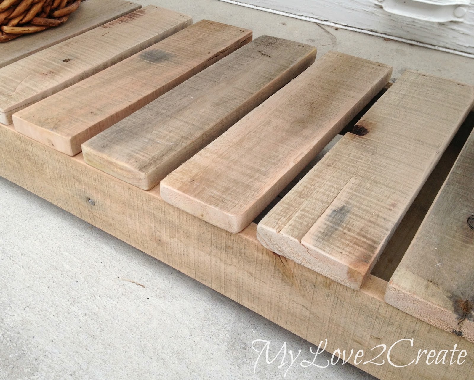 DIY Upholstered Bench, MyLove2Create