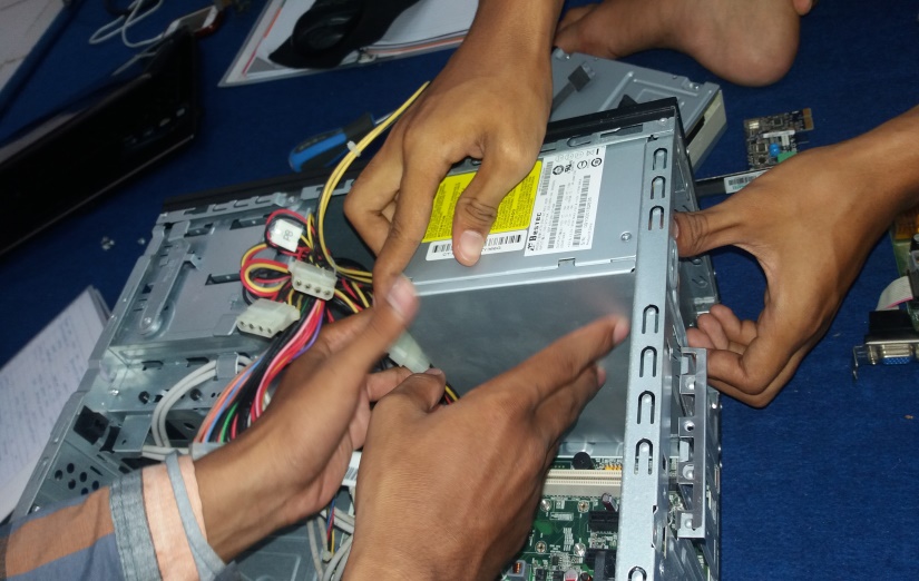 Langkah langkah merakit cpu rangkuman materi