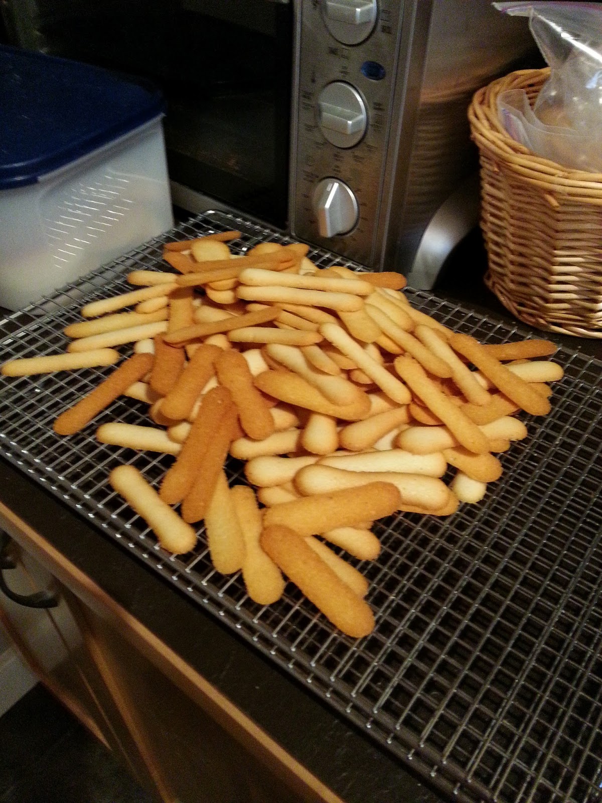 Uncasual Pâtisserie: Langues de Chats