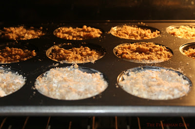 Pumpkin Muffins with an Streusel Oat Topping