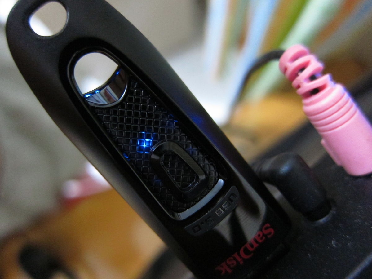 Gadgets and stuff Sandisk USB 3.0 Flash Drive Cruzer CZ48 32GB