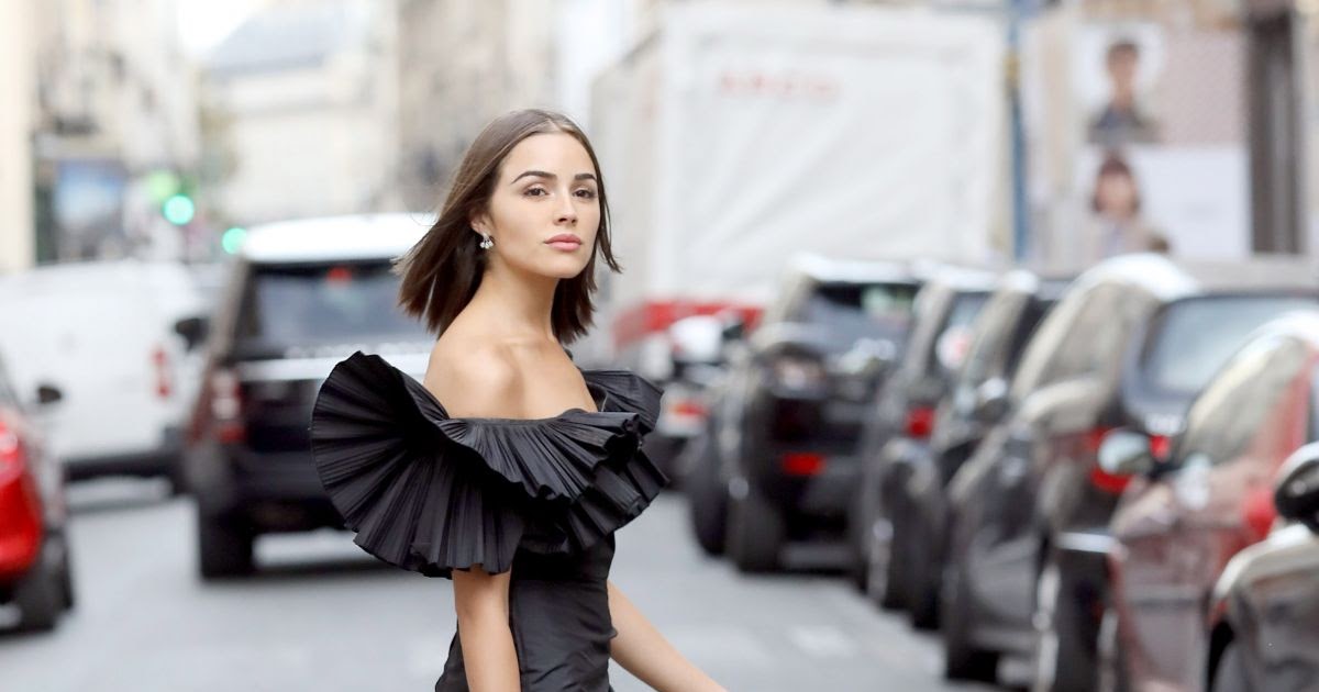 HOT! Olivia Culpo showoff her sexy legs in black mini dress with High ...