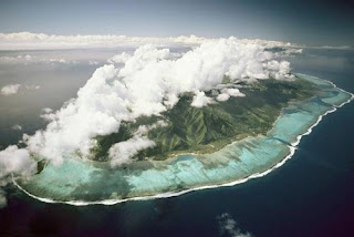 MUNIRAH KADIR: PULAU TERCANTIK DI DUNIA