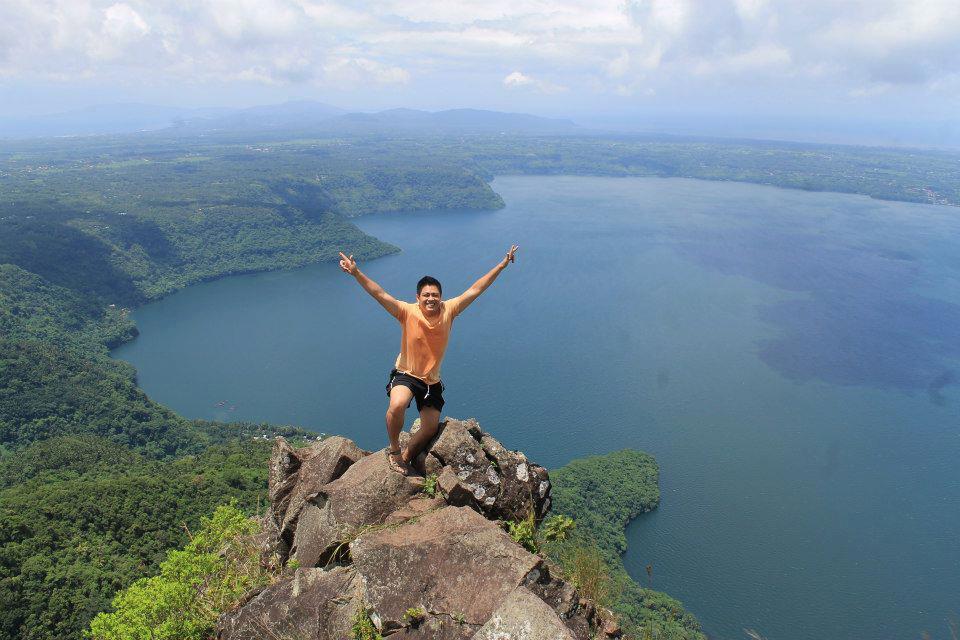 LIST OF MOUNTAINS IN BATANGAS